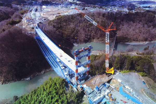 塩浜運送株式会社 本社・整備工場