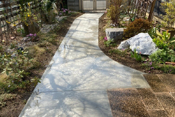 株式会社リウォール ワン