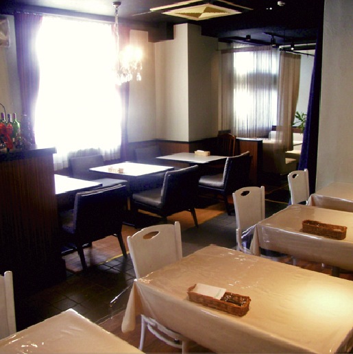 トラットリア　ピッツェリア　パディントン