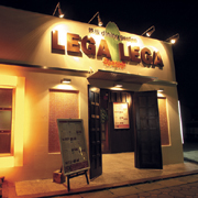 鉄板dining garden LEGA LEGA