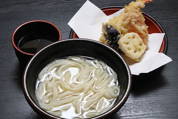 手打うどん 歩