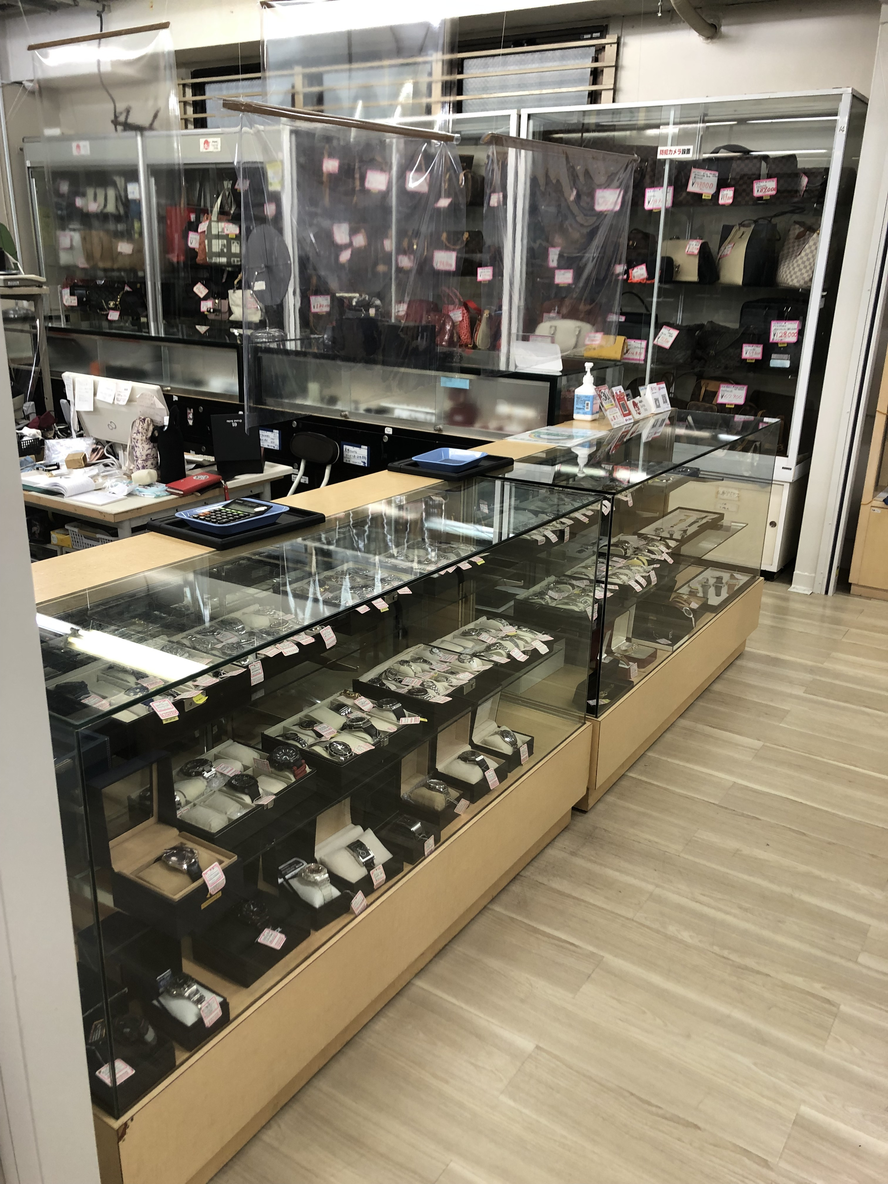 七福 3号館 ブランドショップ キララ