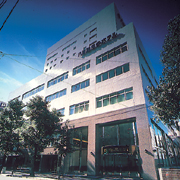 八百治博多ホテル