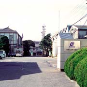 (株)ムーンスター