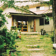 小諸ユースホステル