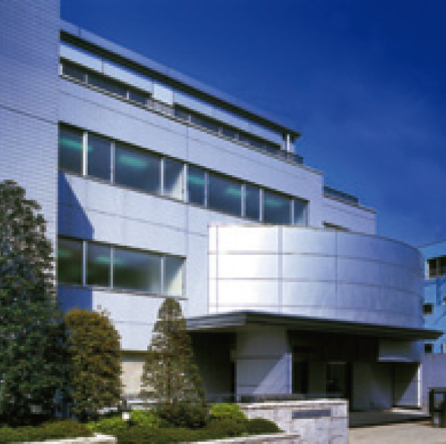 国際文化理容美容専門学校 学園事務局