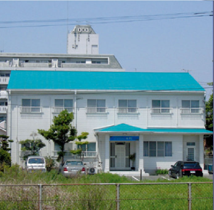 ビジネスホテル 本町