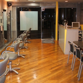 CUT STUDIO 25 YUSHIMA