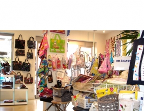 （株）フルーツ