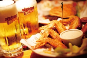 HOOTERS GINZA