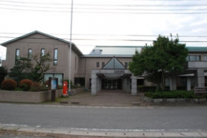 山田公民館(ホール・図書室)