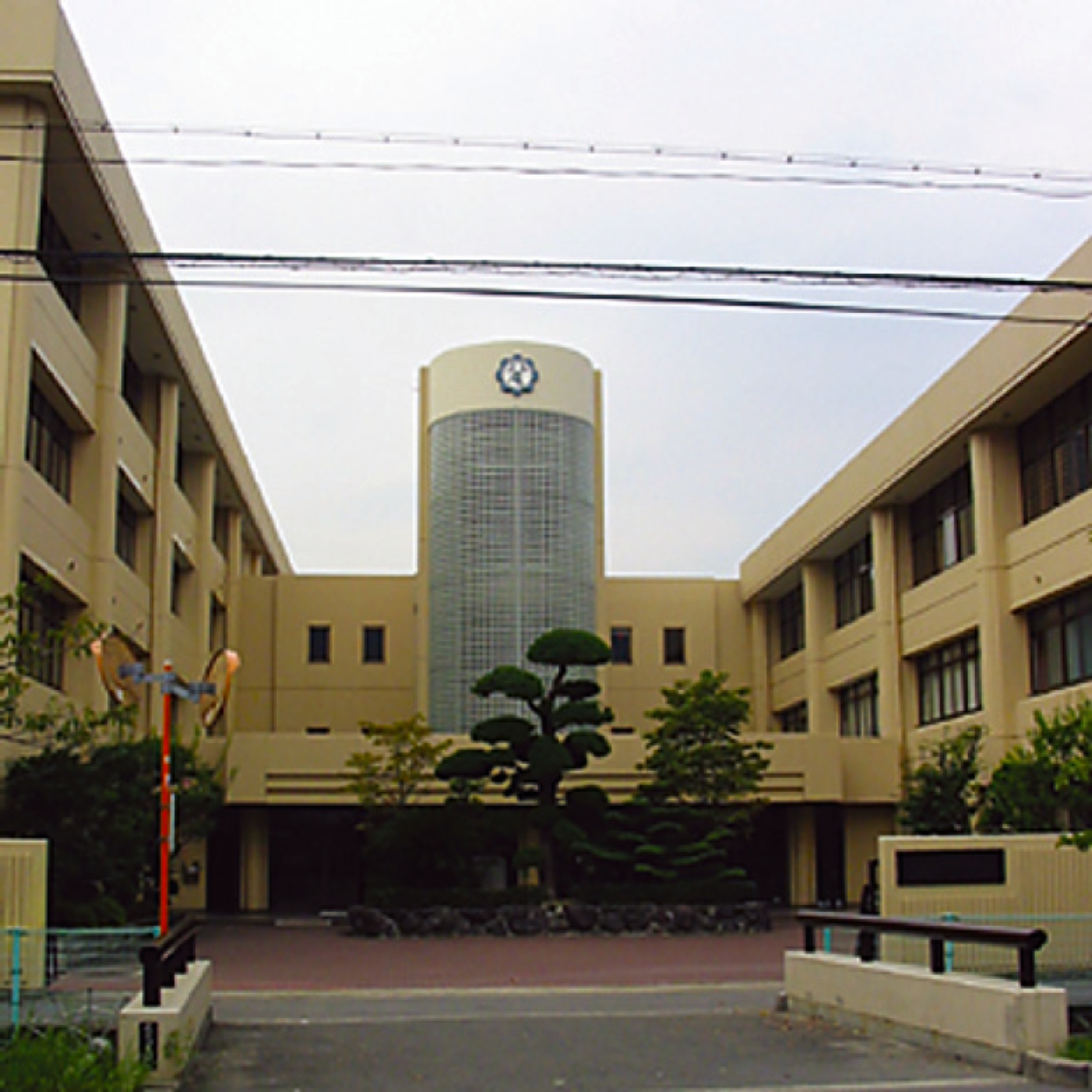 金光八尾高等学校 金光八尾中学校