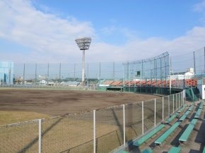 平島公園野球場(一宮市営球場)