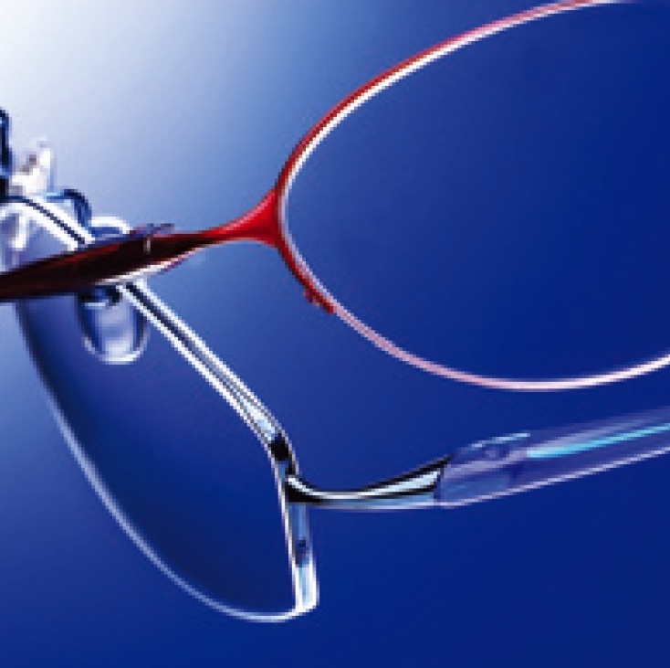 HOYA(株) ビジョンケアカンパニー