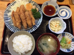 別府とりかつ専門店 春かつ