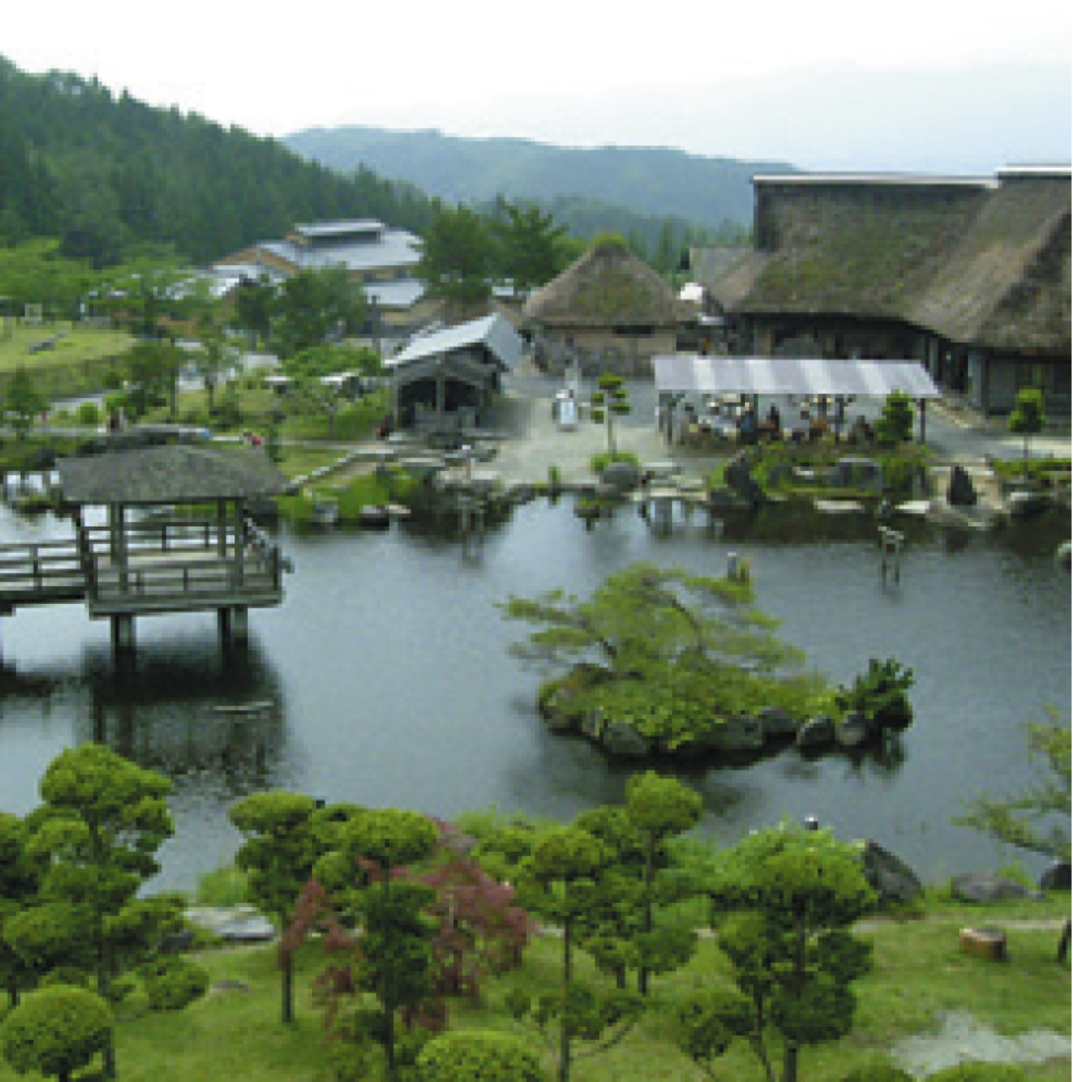 たかむろ水光園