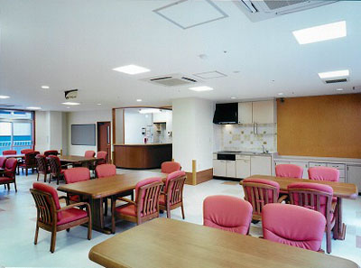 ディア・レスト三次