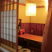 鉄板・韓式料理 賄や