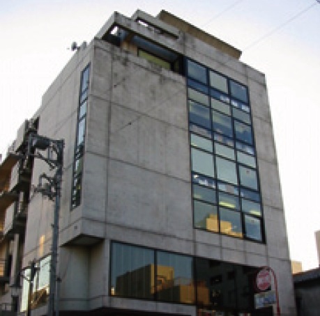 セブンシーズホールディングス