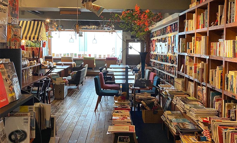 地元民イチオシの札幌グルメWORLD BOOK CAFE (ワールドブックカフェ)