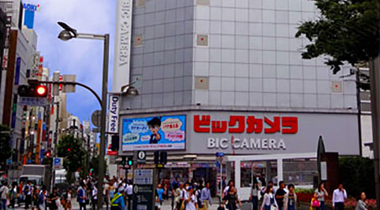 ビックカメラ 新宿東口駅前店